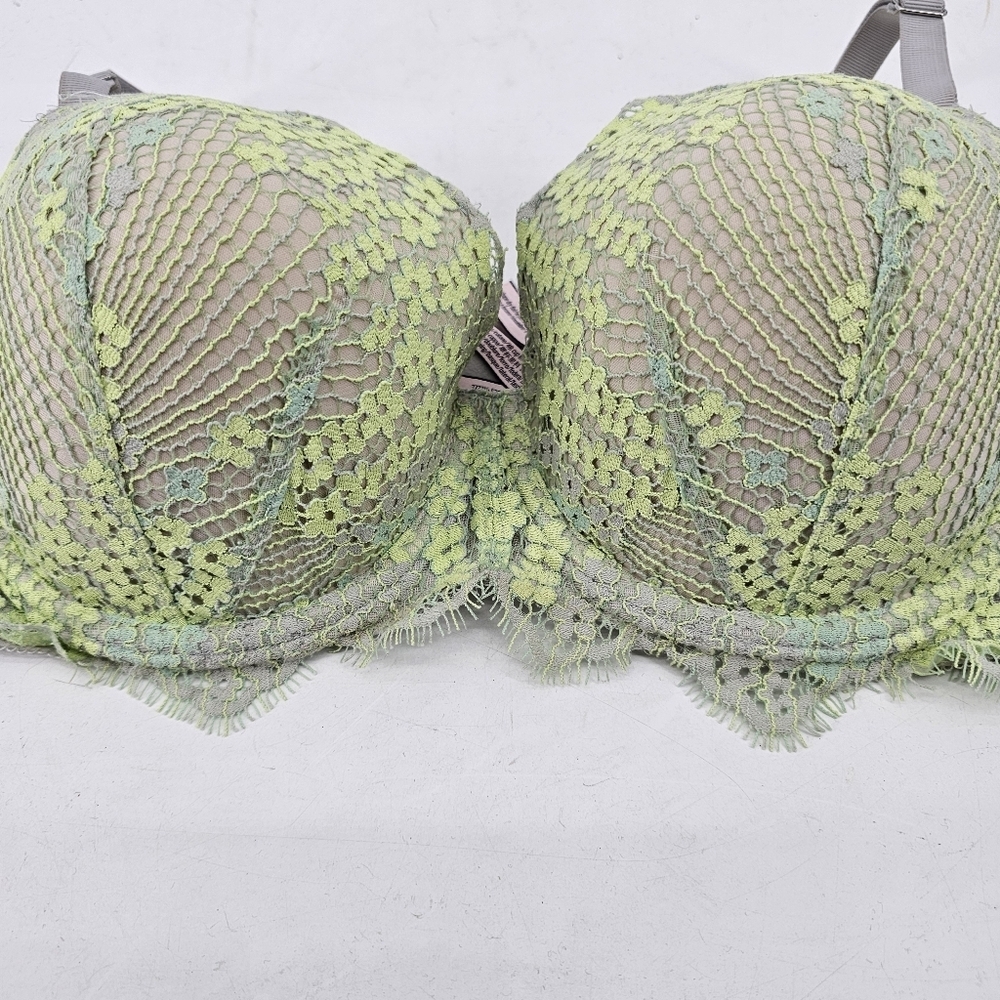 Victorias Secret Dream Angels Lined Demi Gray Lime Lace Bra Womens Size 34DDD - Picture 3 of 7